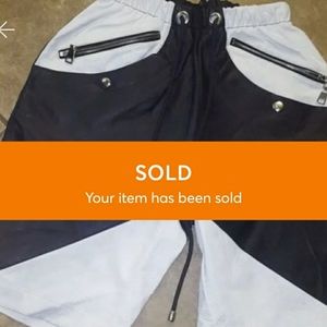 🚫SOLD!🚫 Fortè Navy Blue leather shorts S